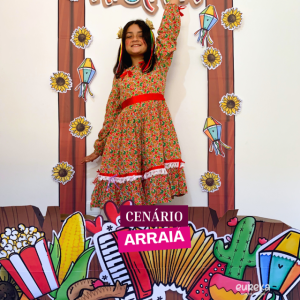 CENÁRIO ARRAIÁ- Cenário Junino para Fotos!